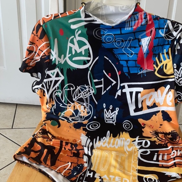 SheinColorful Graphic Bodysuit - Picture 3 of 3